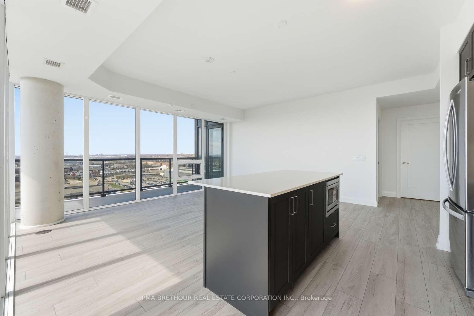 Photo 6 of Unit 1709, 1035 Southdown Road, Mississauga, Clarkson — HOMEH