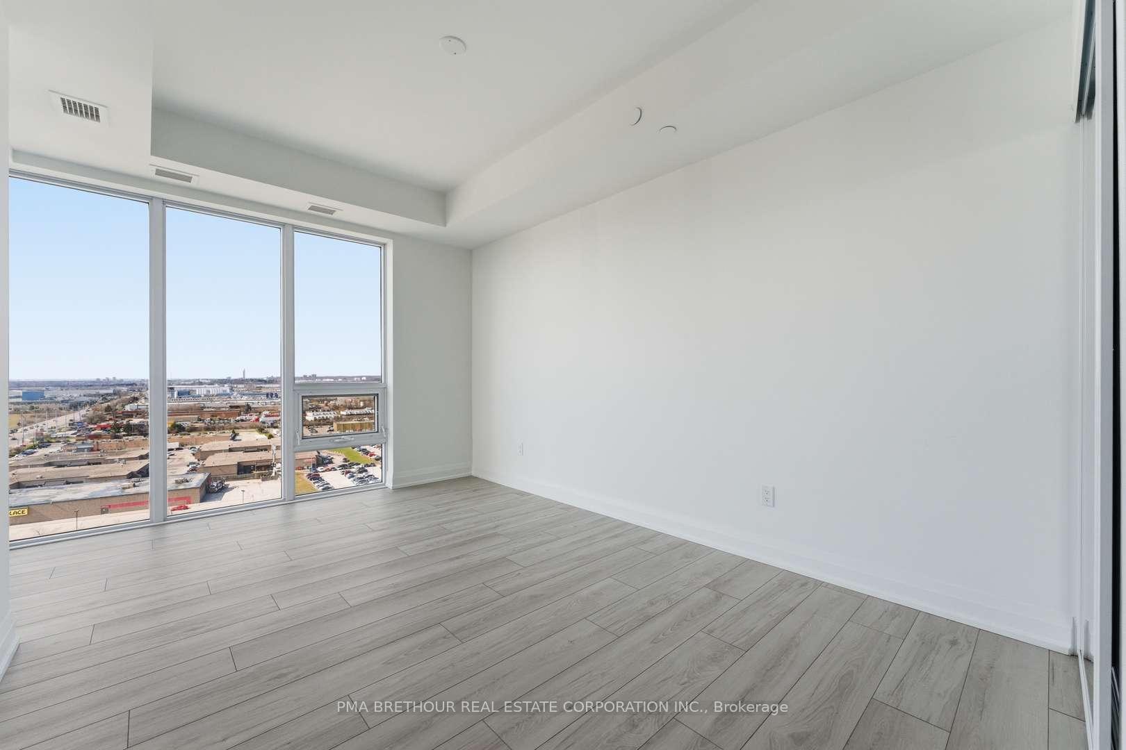 Photo 13 of Unit 1709, 1035 Southdown Road, Mississauga, Clarkson — HOMEH