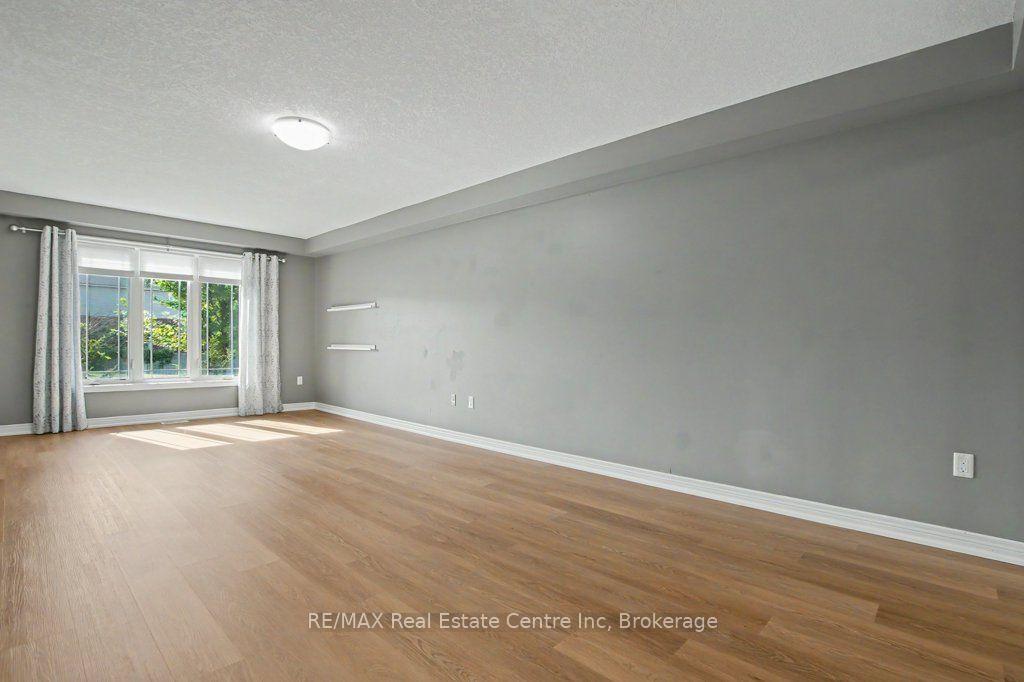Photo 9 of Unit 14, 14 Amos Drive, Guelph, Kortright East — HOMEH
