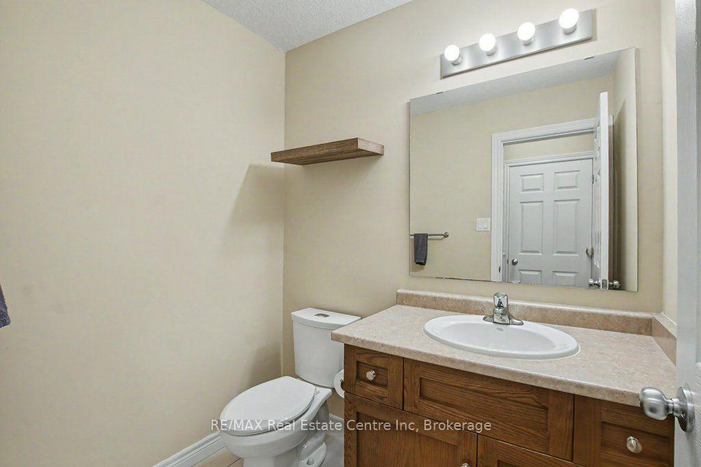 Photo 17 of Unit 14, 14 Amos Drive, Guelph, Kortright East — HOMEH
