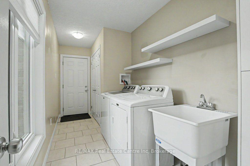 Photo 18 of Unit 14, 14 Amos Drive, Guelph, Kortright East — HOMEH