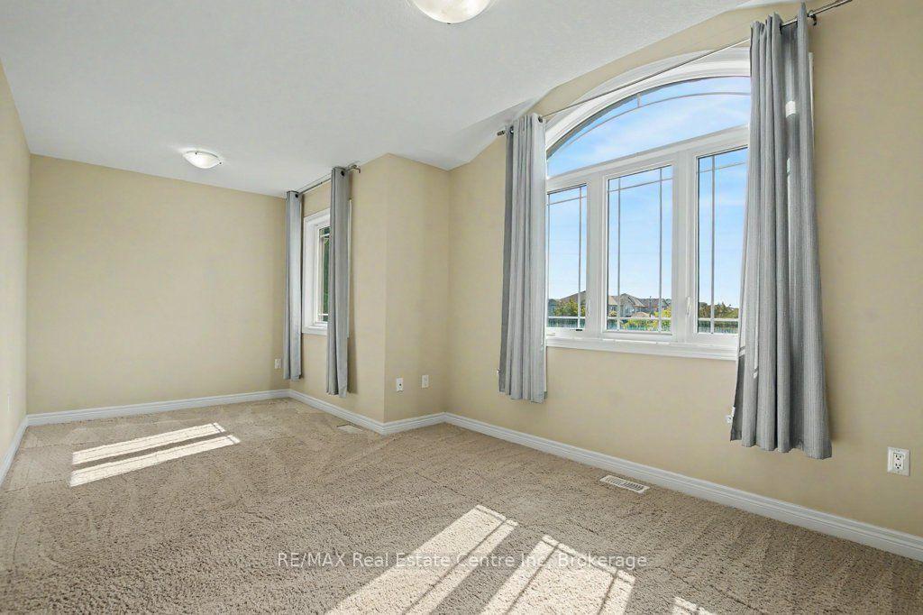 Photo 19 of Unit 14, 14 Amos Drive, Guelph, Kortright East — HOMEH