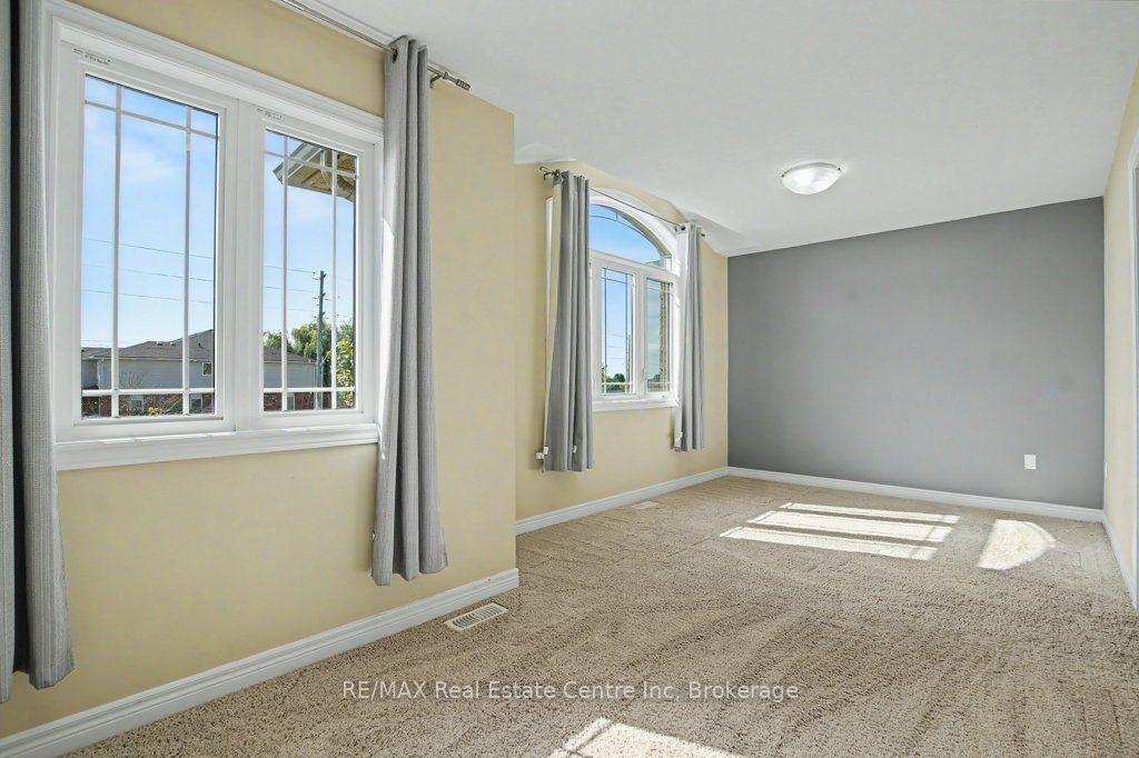 Photo 21 of Unit 14, 14 Amos Drive, Guelph, Kortright East — HOMEH