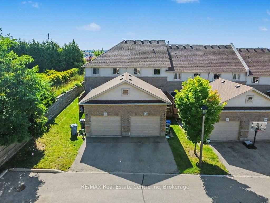Photo 38 of Unit 14, 14 Amos Drive, Guelph, Kortright East — HOMEH