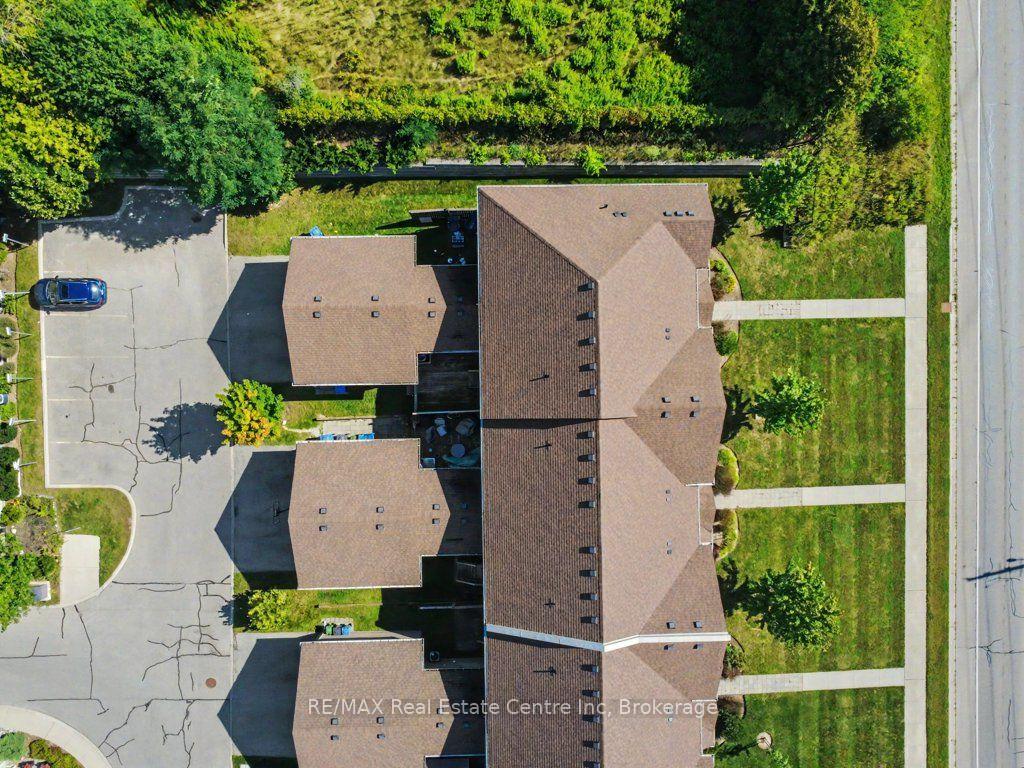 Photo 40 of Unit 14, 14 Amos Drive, Guelph, Kortright East — HOMEH