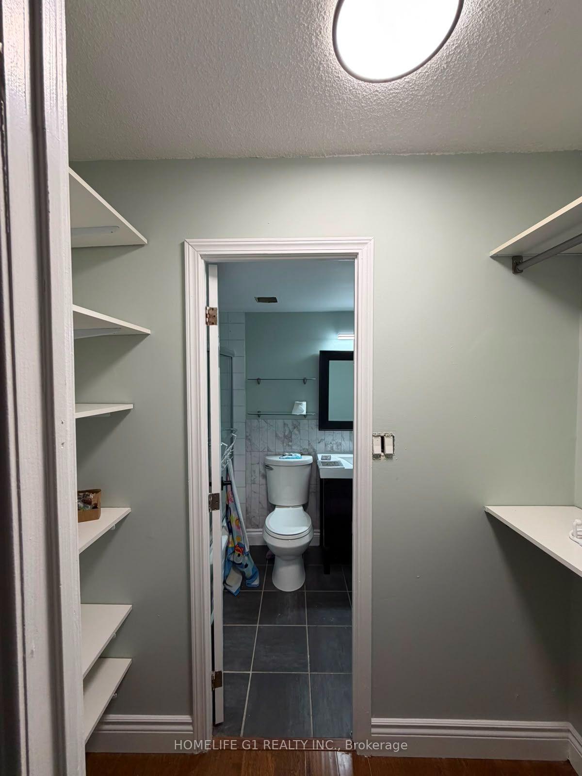 Photo 13 of Unit 301, 633 Bay Street, Toronto, Bay Street Corridor — HOMEH
