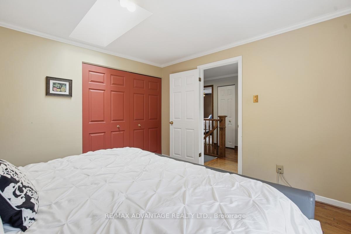 Photo 26 of 35 Cowan Place, London, South R — HOMEH