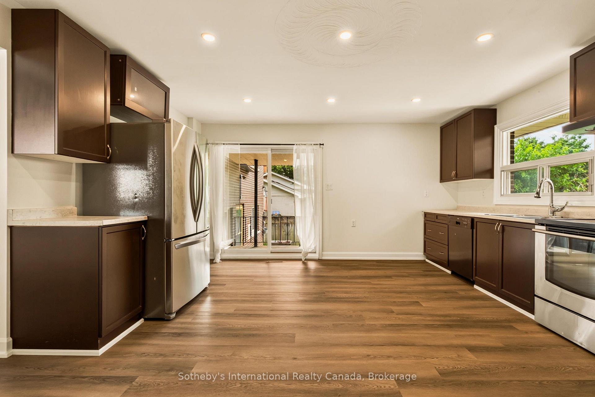 Photo 17 of 7 Delmar Drive, Hamilton, Buchanan — HOMEH