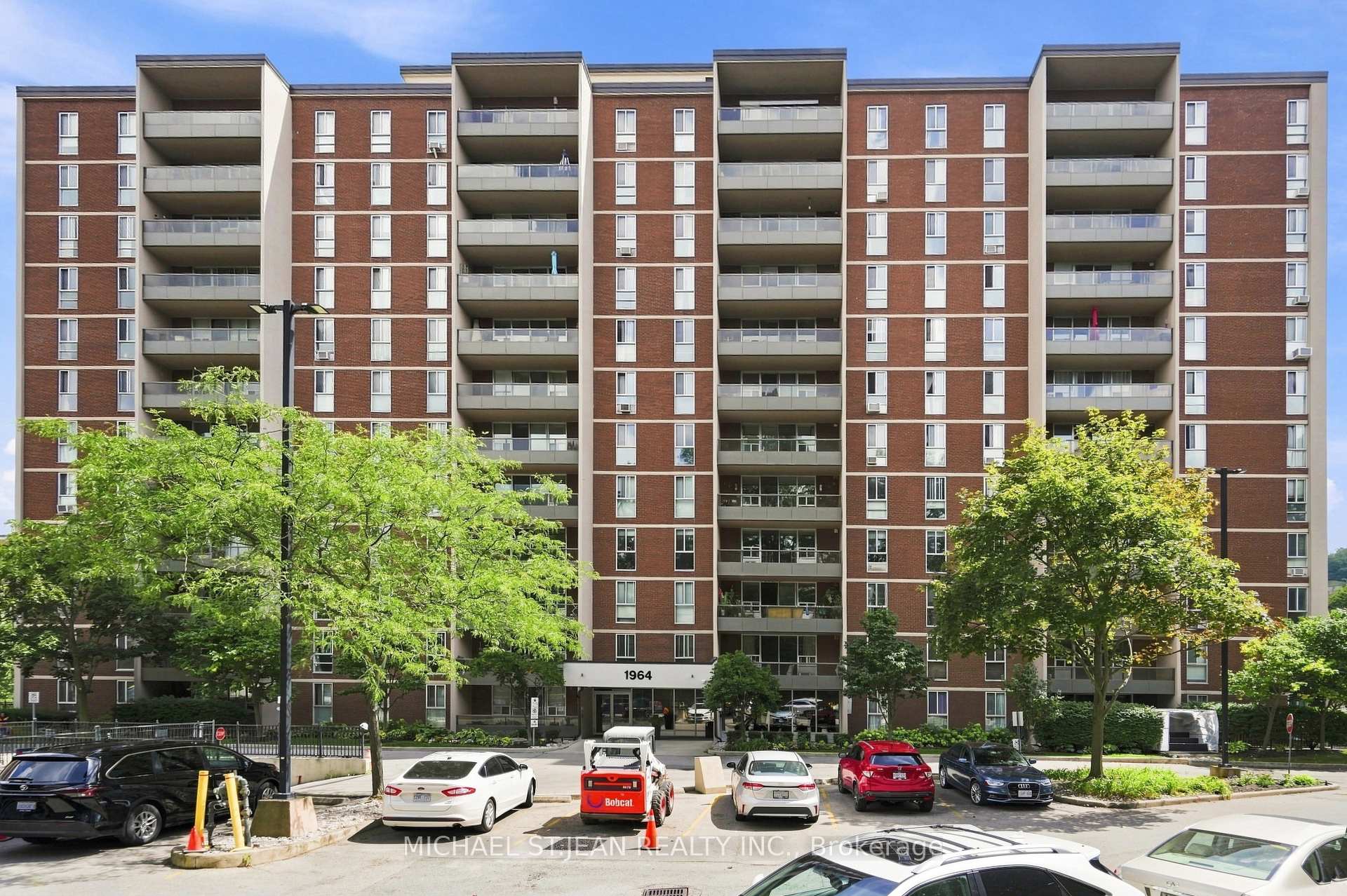 Photo 2 of Unit 507, 1964 Main Street W, Hamilton, Dundas — HOMEH