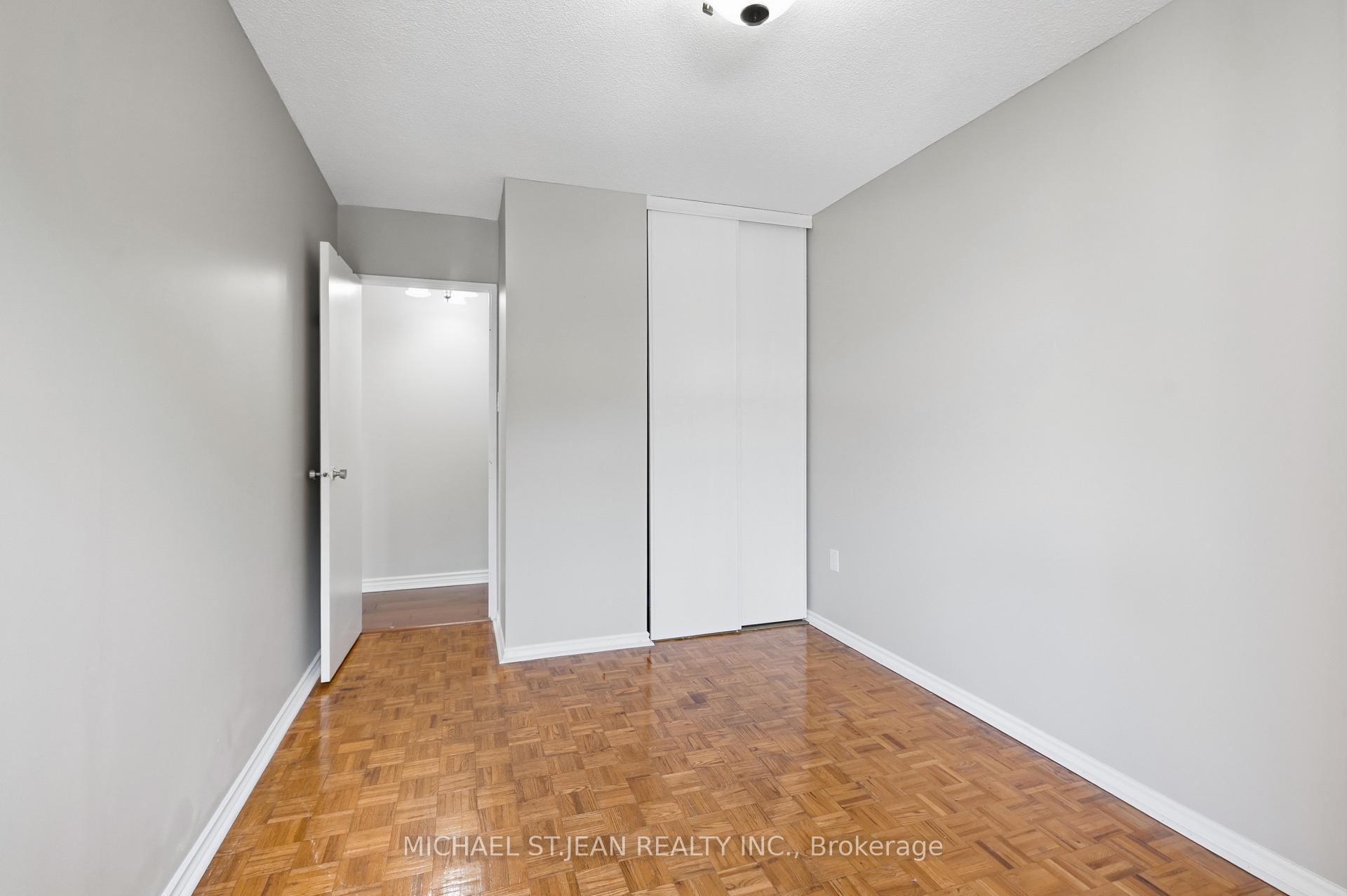 Photo 23 of Unit 507, 1964 Main Street W, Hamilton, Dundas — HOMEH