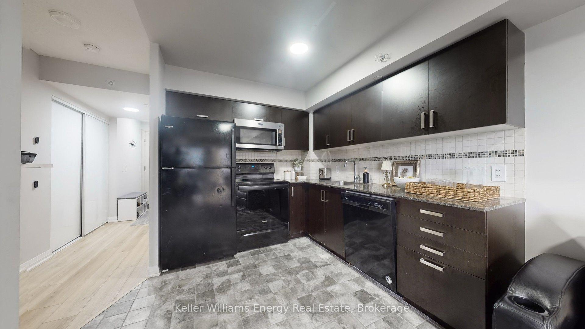 Photo 5 of Unit 617, 30 Meadowglen Place, Scarborough, Woburn — HOMEH