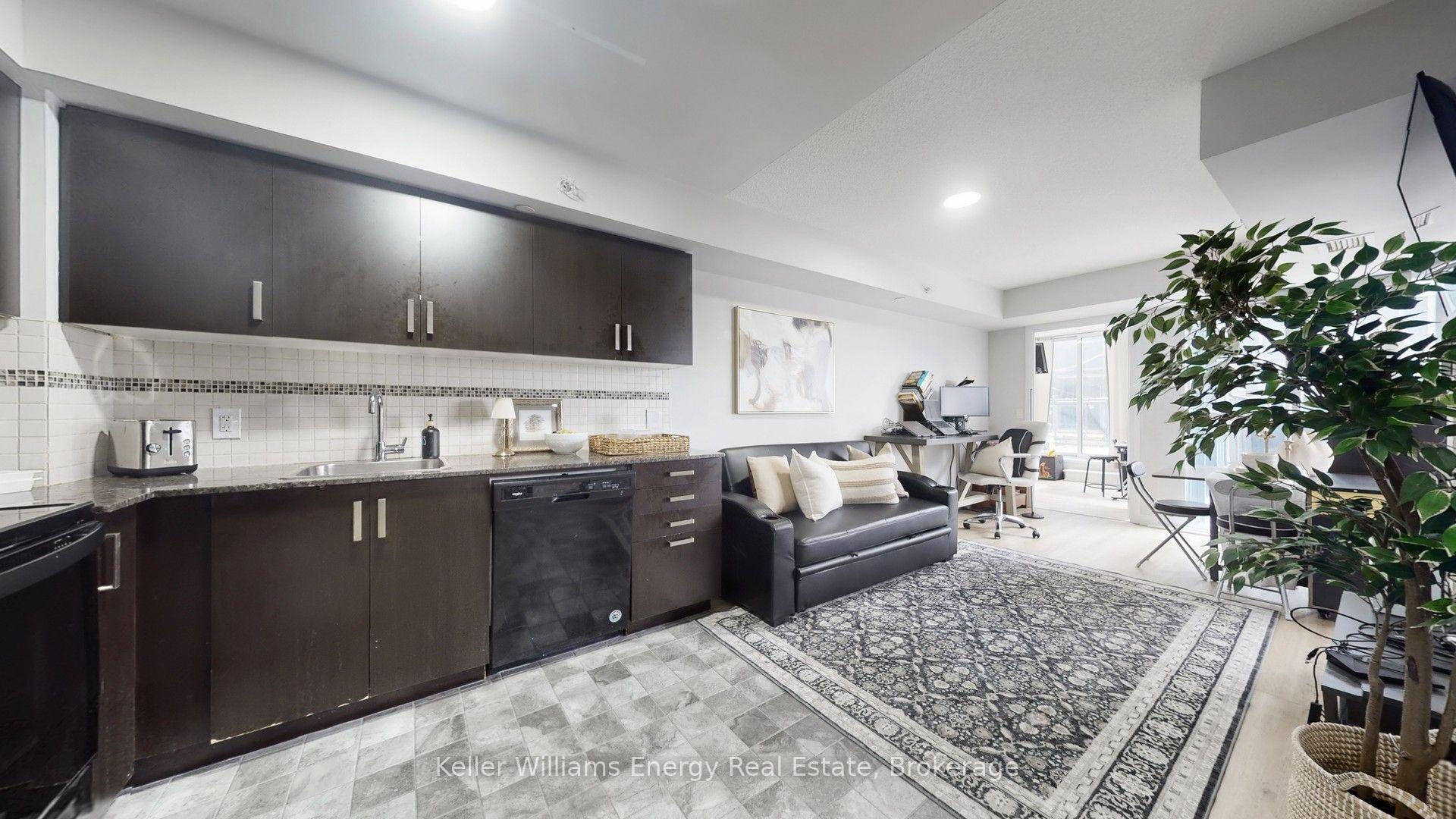 Photo 6 of Unit 617, 30 Meadowglen Place, Scarborough, Woburn — HOMEH
