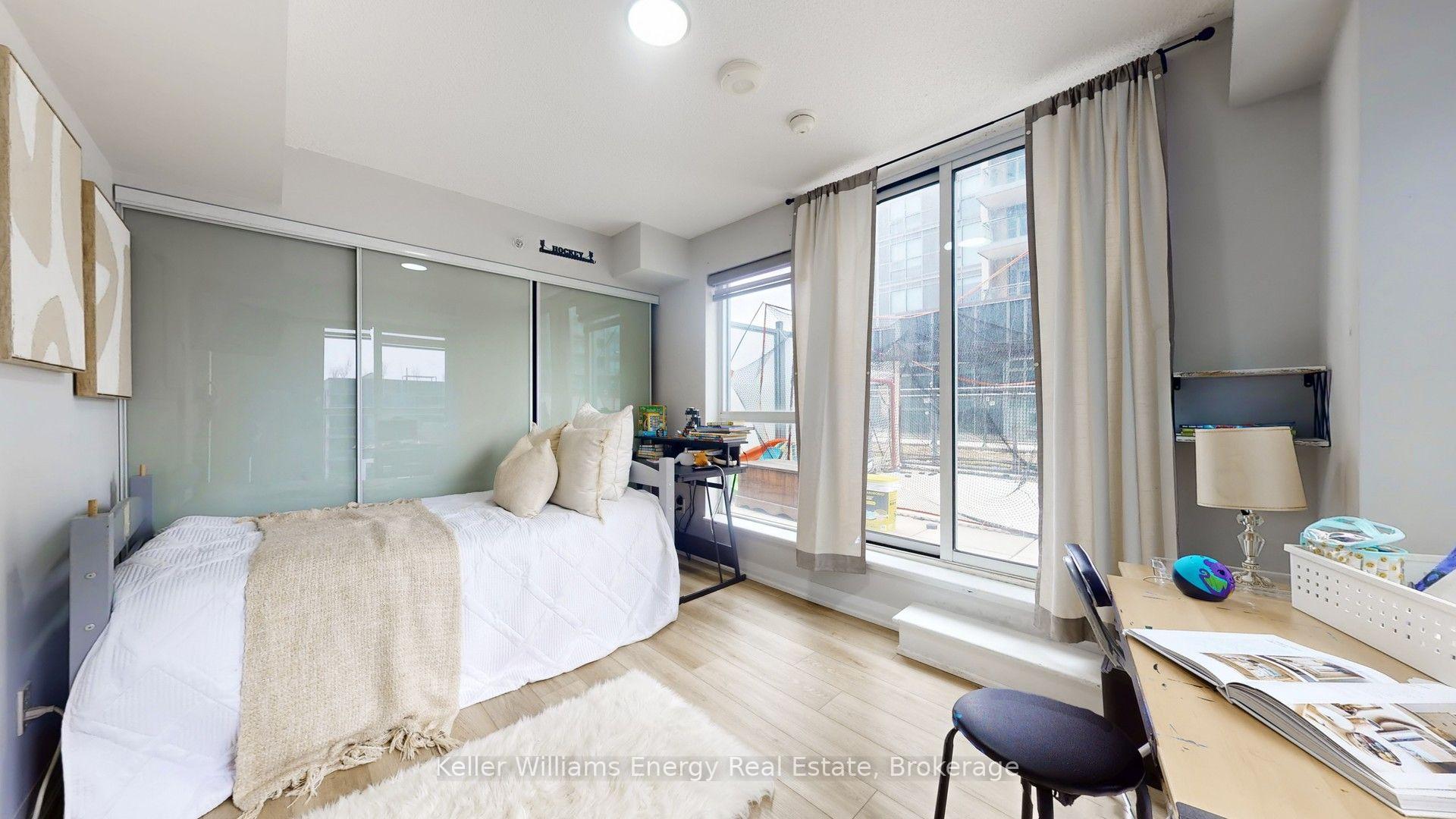Photo 9 of Unit 617, 30 Meadowglen Place, Scarborough, Woburn — HOMEH