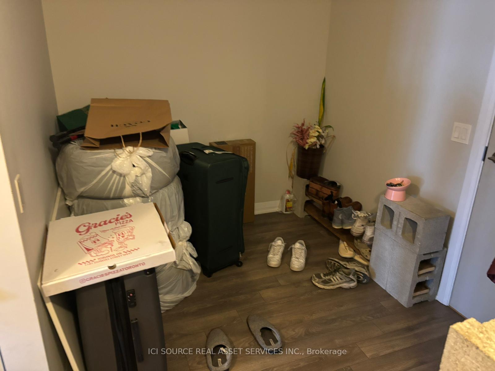 Photo 3 of Unit 2504, 30 Meadowglen Place, Scarborough, Woburn — HOMEH