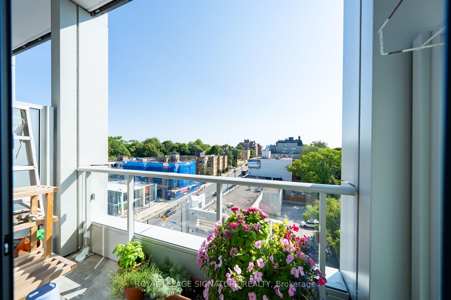 Photo 11 of Unit 929, 2020 Bathurst Street, Toronto, Humewood-Cedarvale — HOMEH