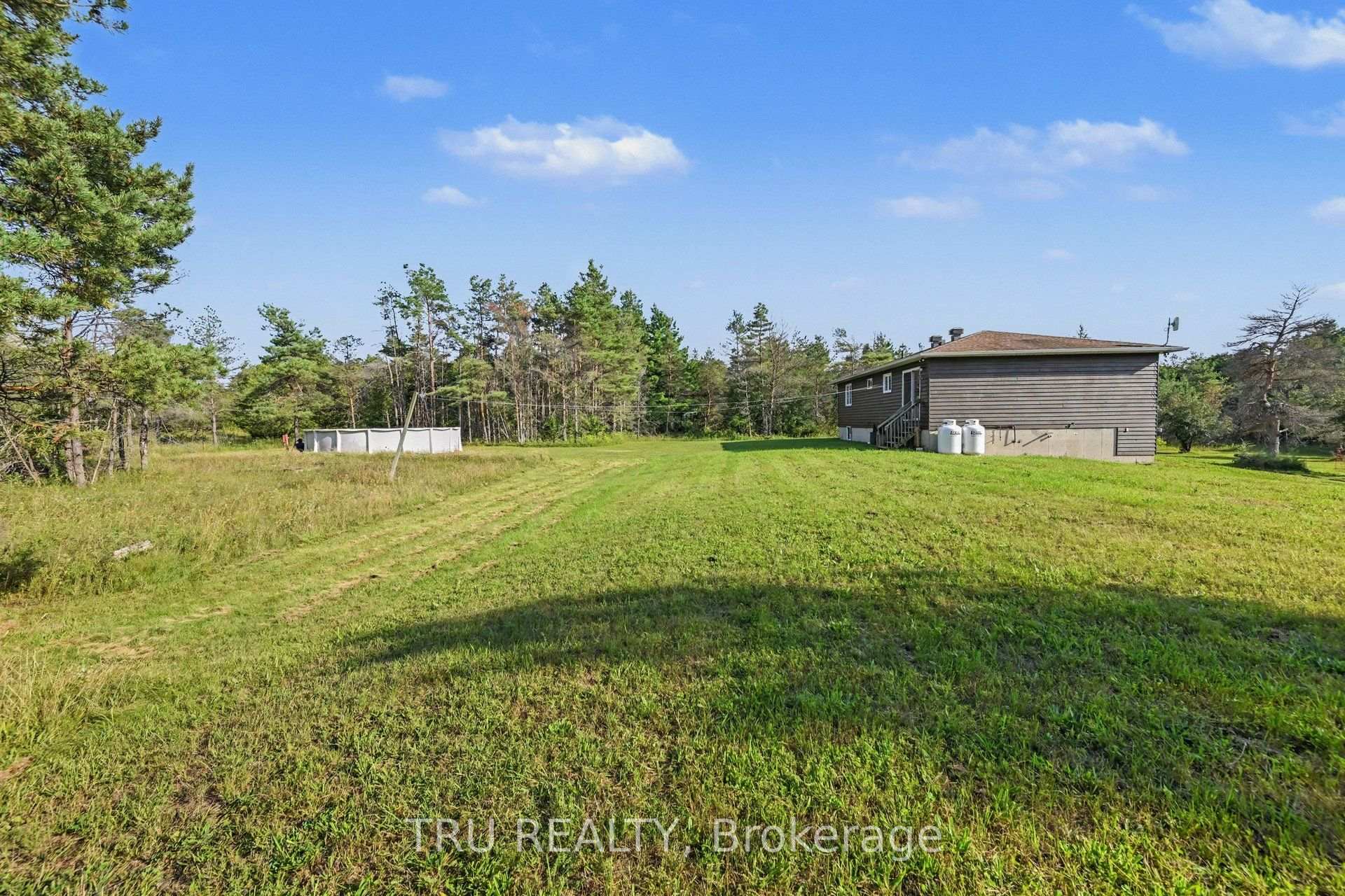 Photo 37 of 445 Bolton Road, North Grenville, North Grenville Twp (Kemptville South) — HOMEH