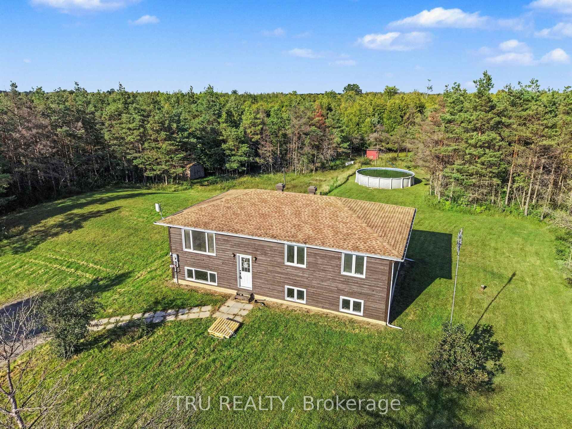 Photo 28 of 445 Bolton Road, North Grenville, North Grenville Twp (Kemptville South) — HOMEH