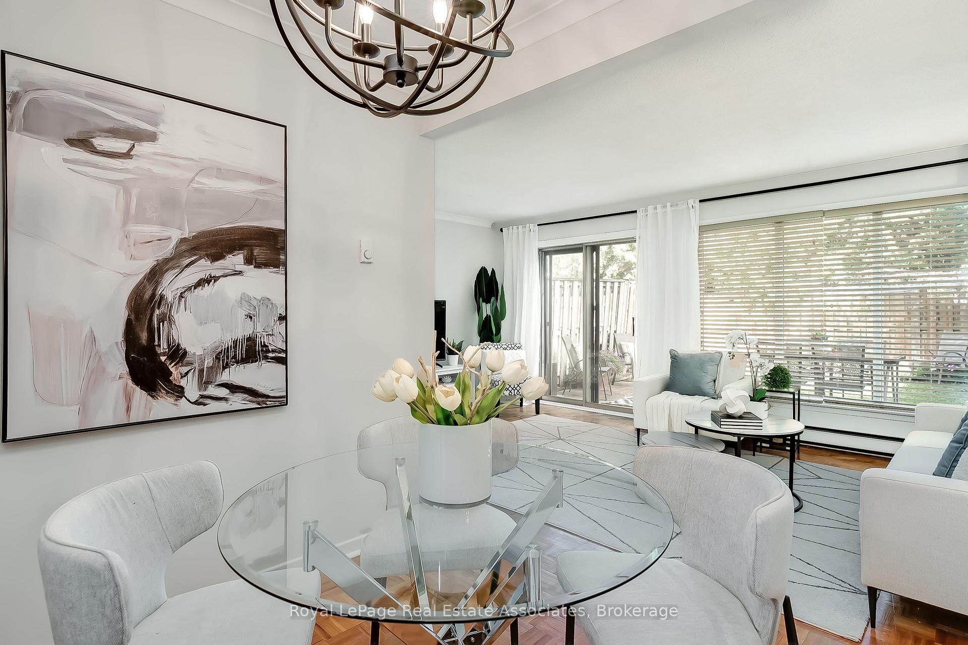 Photo 7 of Unit 70, 3 Centennial Pk Road, Etobicoke, Eringate-Centennial-West Deane — HOMEH