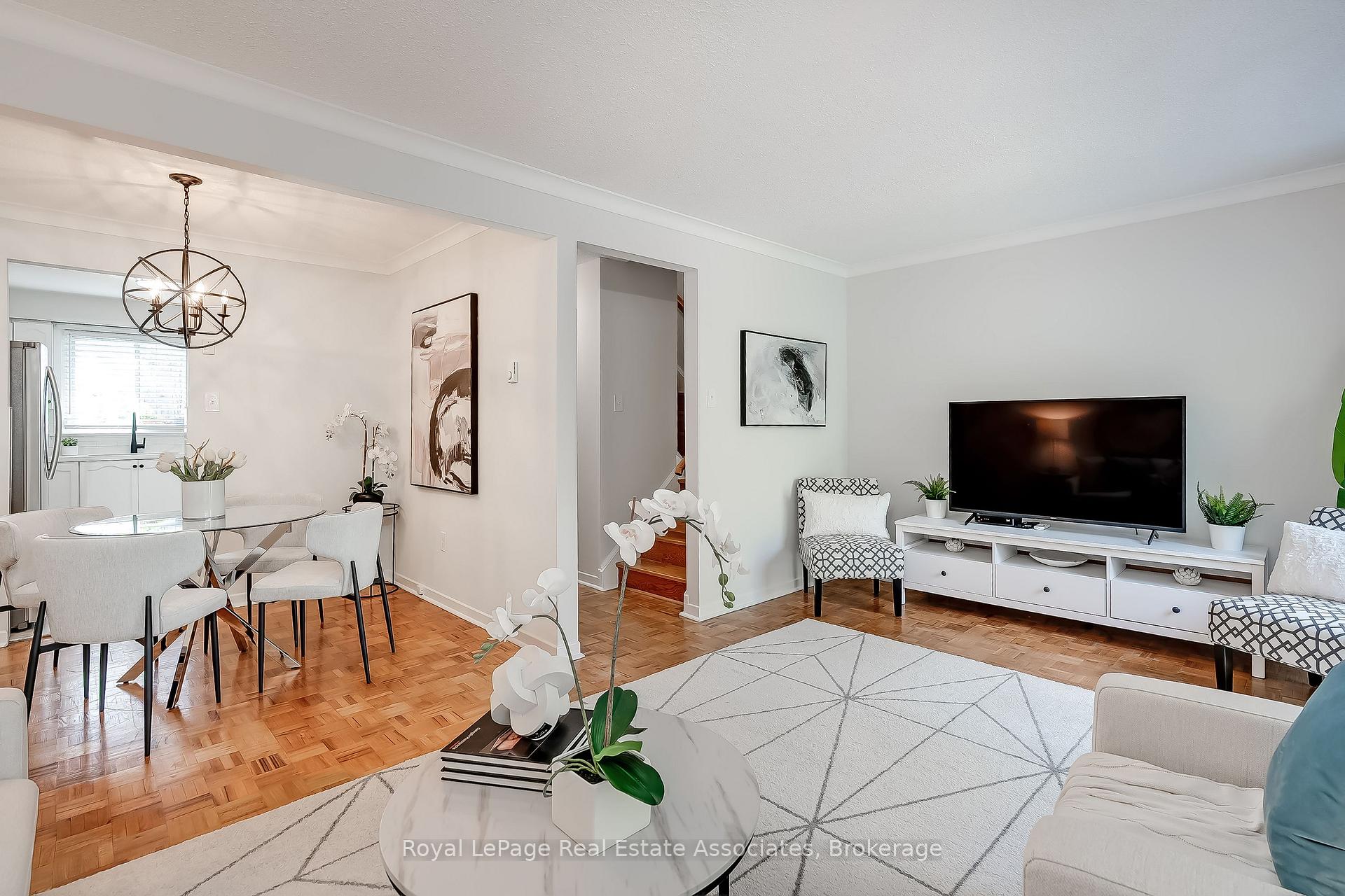 Photo 18 of Unit 70, 3 Centennial Pk Road, Etobicoke, Eringate-Centennial-West Deane — HOMEH