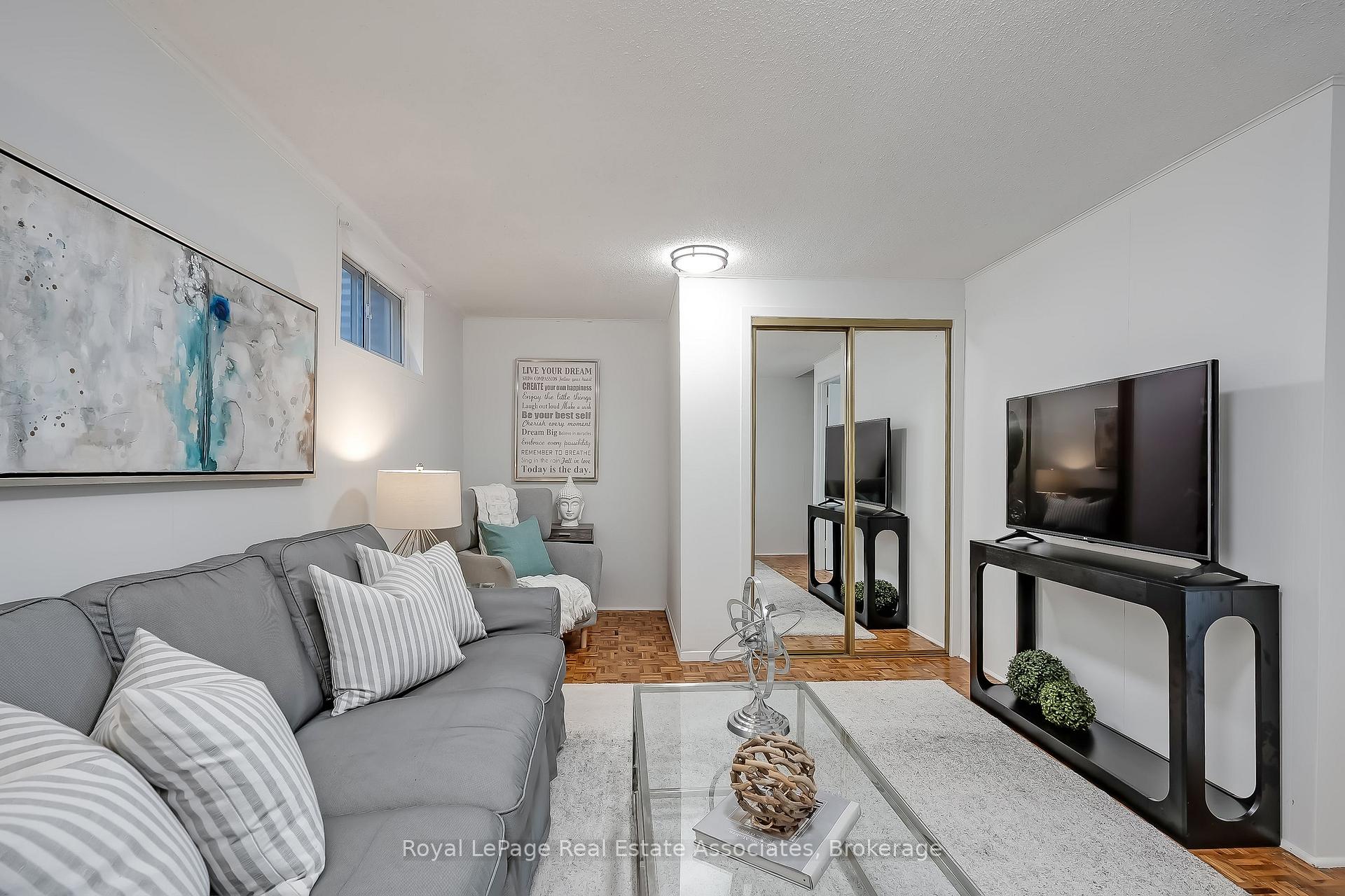 Photo 30 of Unit 70, 3 Centennial Pk Road, Etobicoke, Eringate-Centennial-West Deane — HOMEH