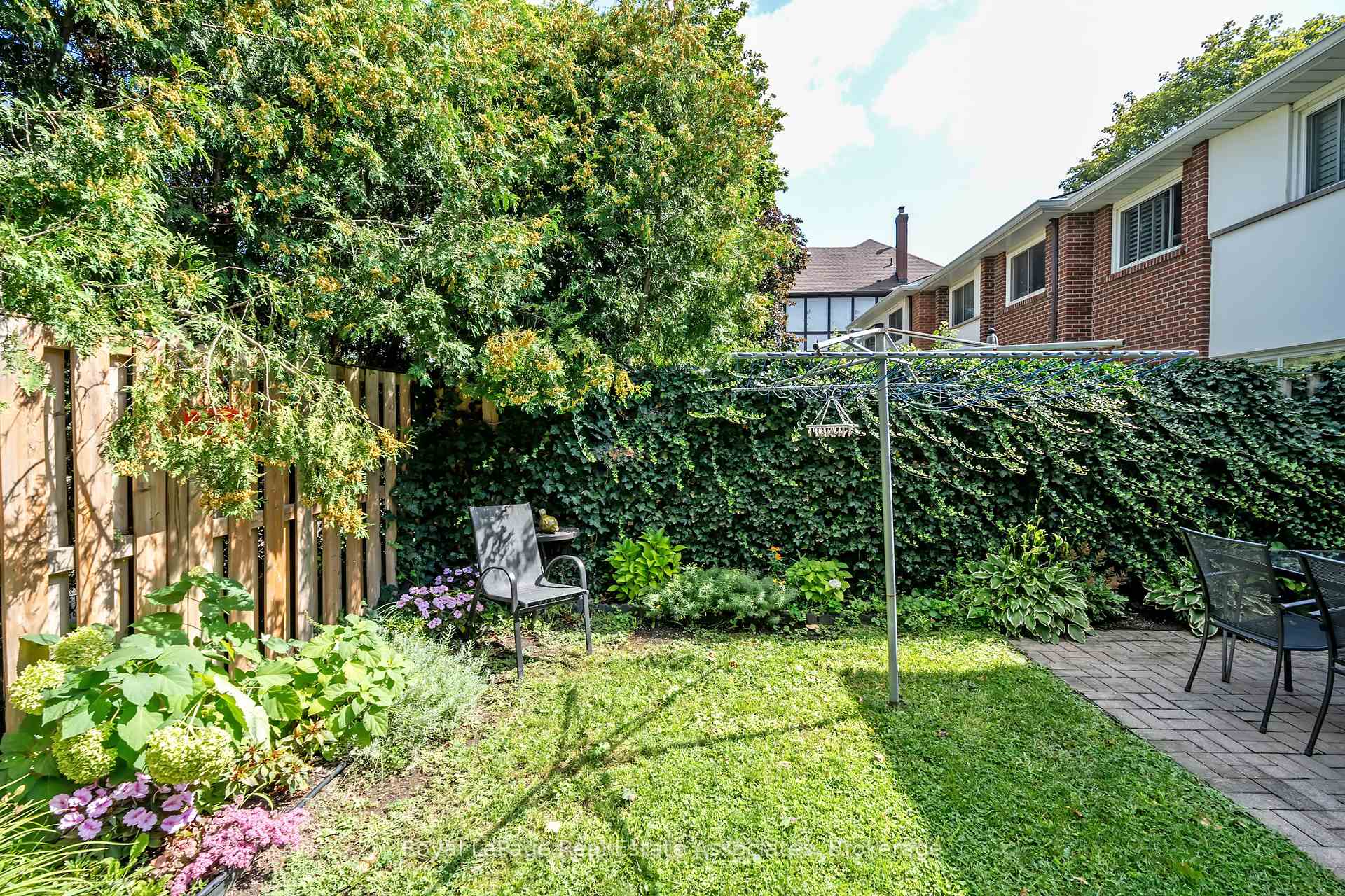 Photo 39 of Unit 70, 3 Centennial Pk Road, Etobicoke, Eringate-Centennial-West Deane — HOMEH