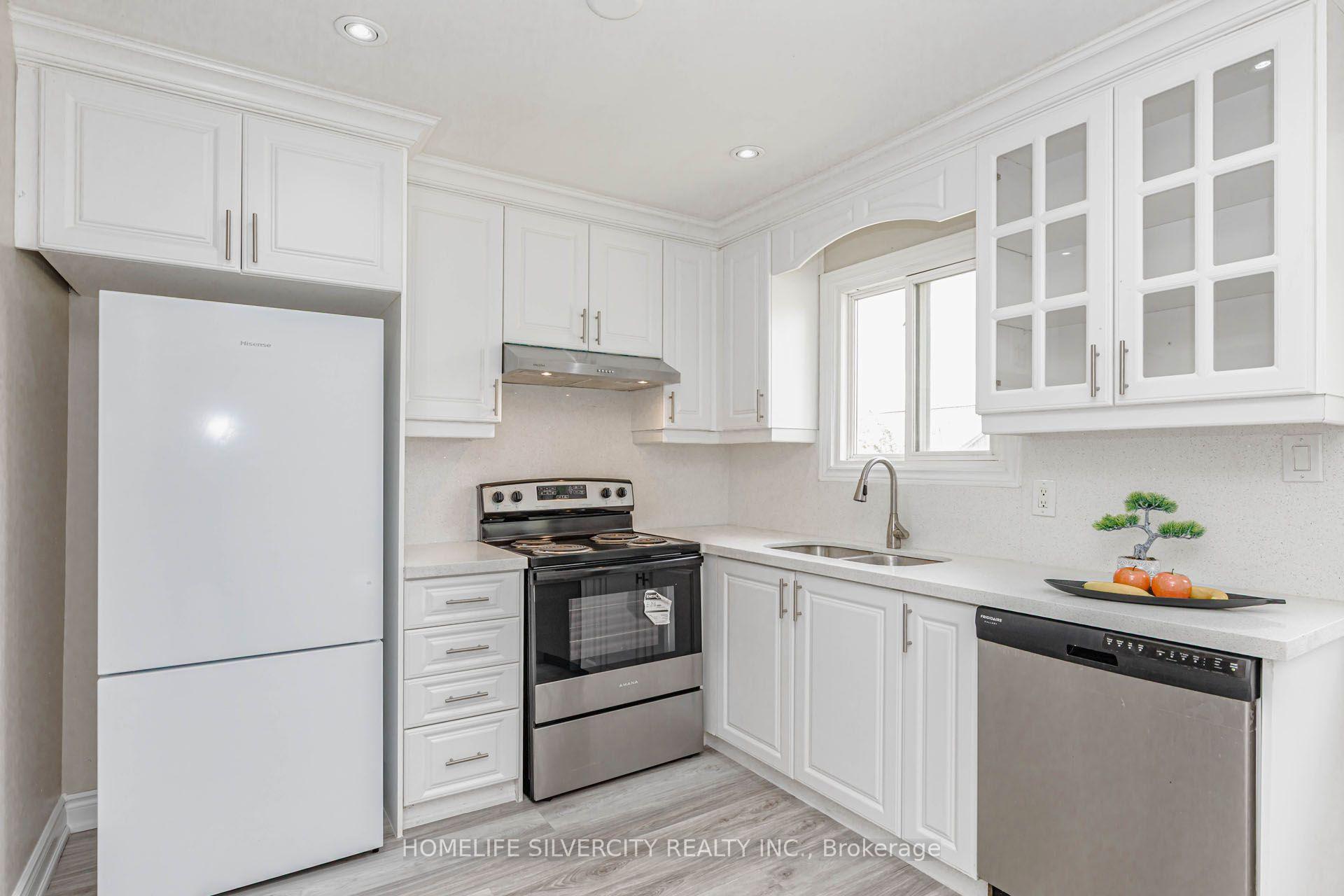 Photo 14 of 3701 Keenan Crescent, Mississauga, Malton — HOMEH