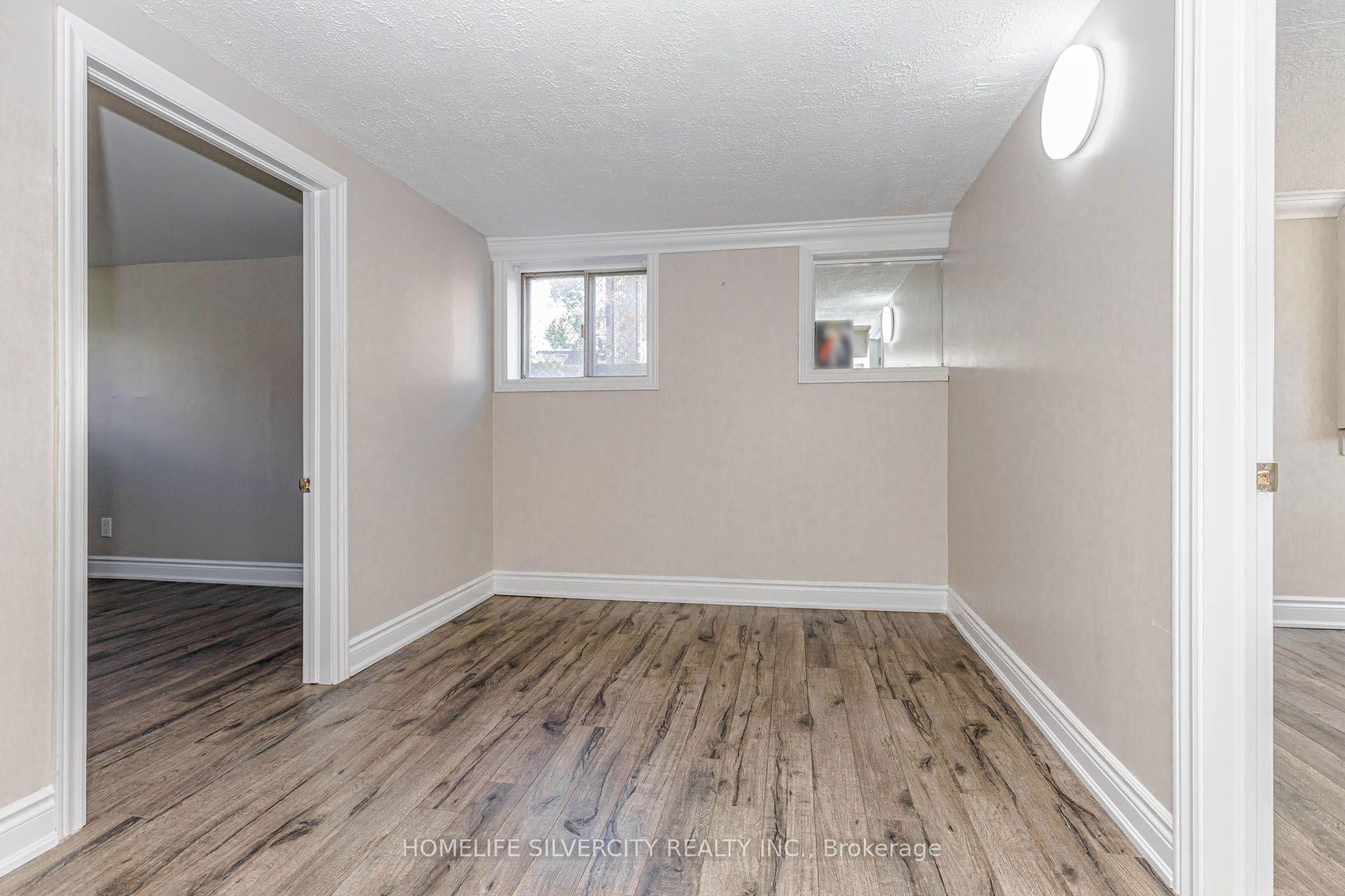 Photo 41 of 3701 Keenan Crescent, Mississauga, Malton — HOMEH