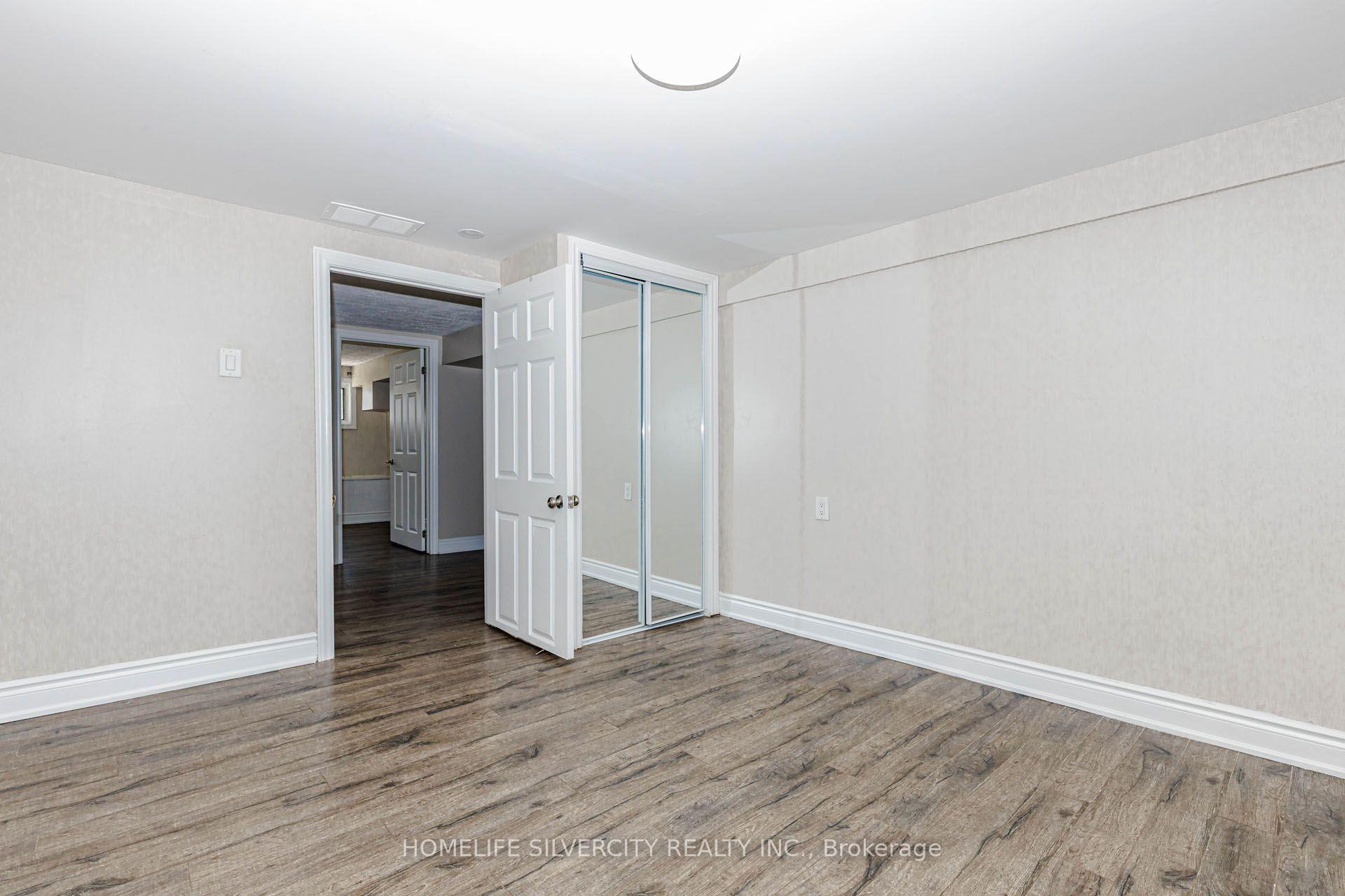 Photo 45 of 3701 Keenan Crescent, Mississauga, Malton — HOMEH