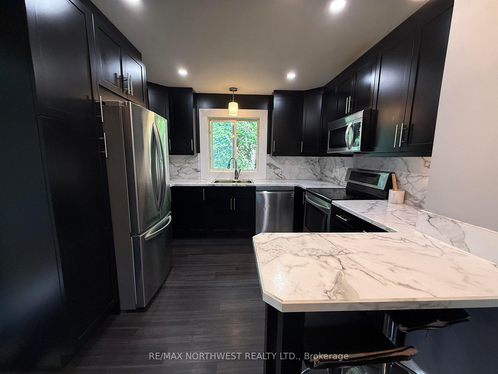 Photo 5 of 55 Norman Drive, Kenora, Norman — HOMEH