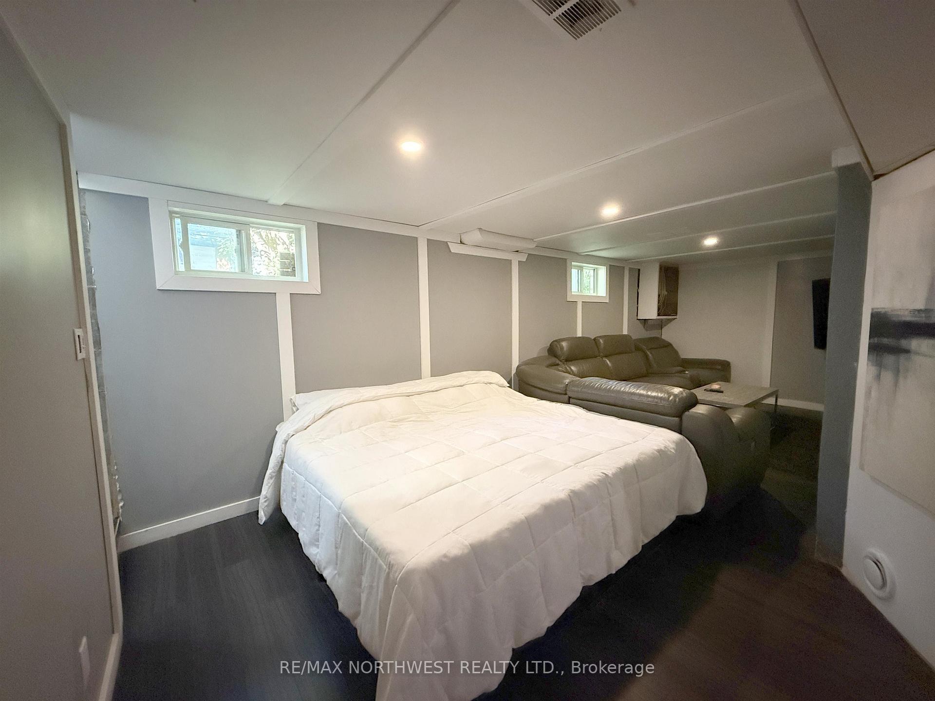 Photo 14 of 55 Norman Drive, Kenora, Norman — HOMEH
