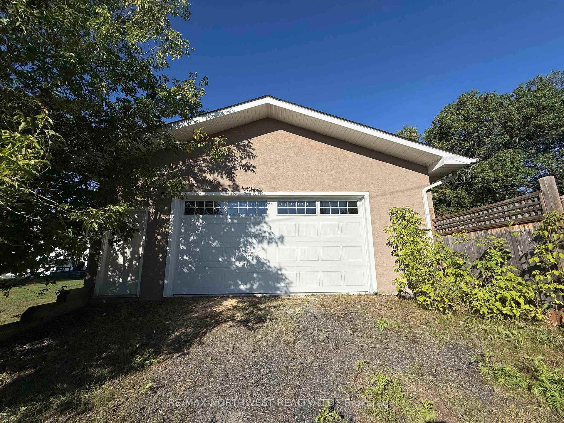 Photo 29 of 55 Norman Drive, Kenora, Norman — HOMEH
