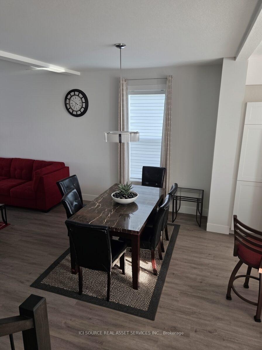 Photo 5 of 20 Helen Court, Central Elgin, Belmont — HOMEH