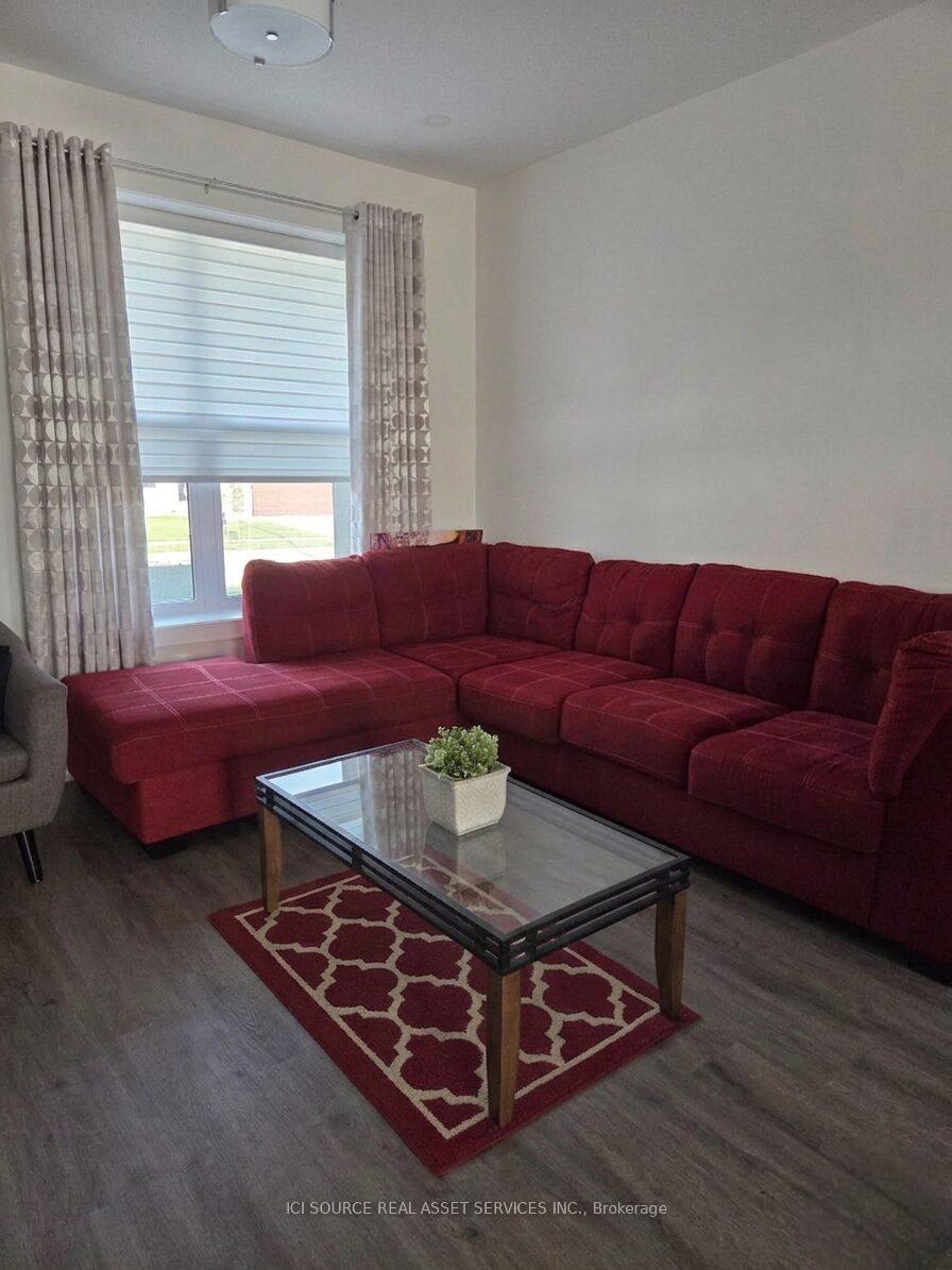 Photo 6 of 20 Helen Court, Central Elgin, Belmont — HOMEH