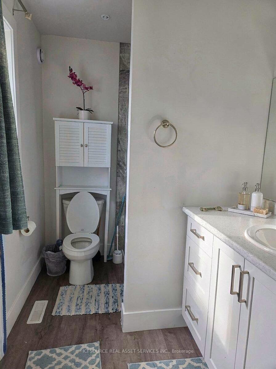 Photo 11 of 20 Helen Court, Central Elgin, Belmont — HOMEH