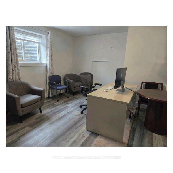 Photo 15 of 20 Helen Court, Central Elgin, Belmont — HOMEH