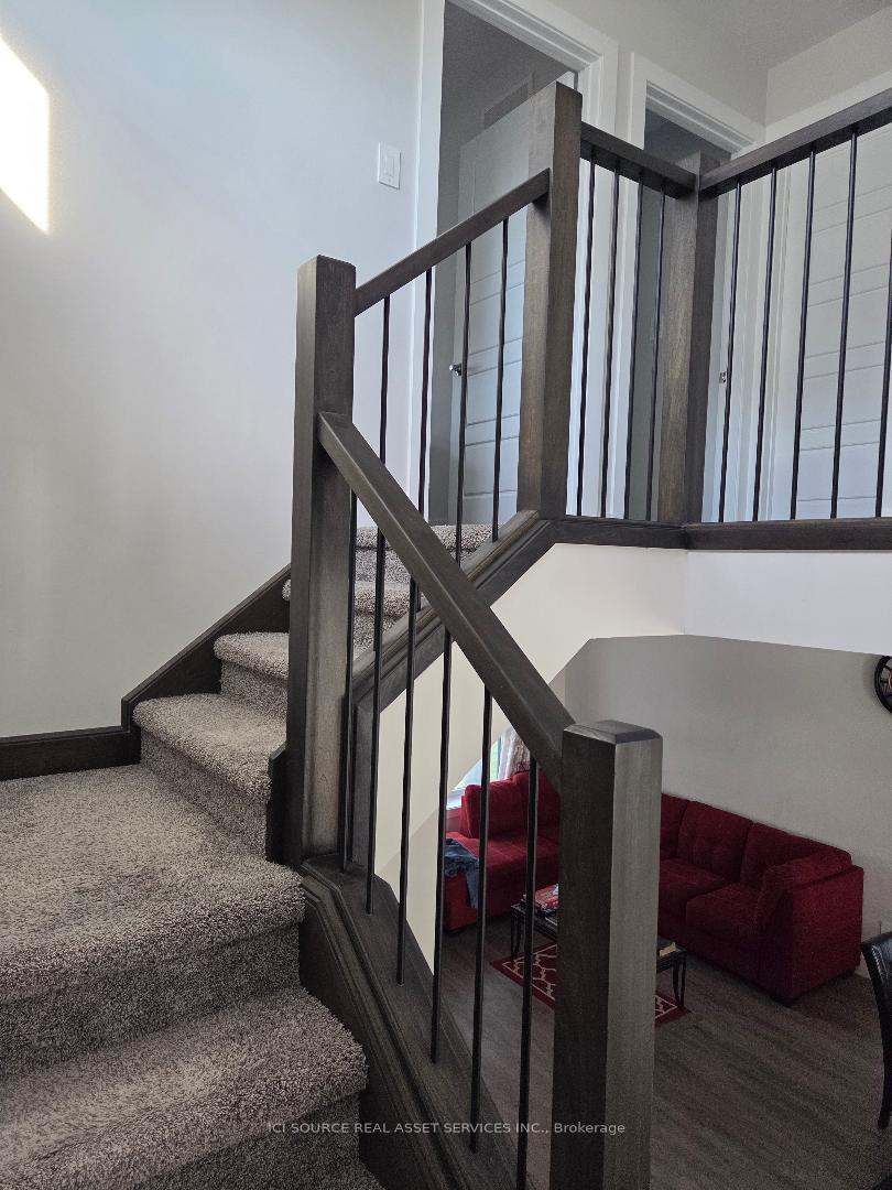 Photo 16 of 20 Helen Court, Central Elgin, Belmont — HOMEH