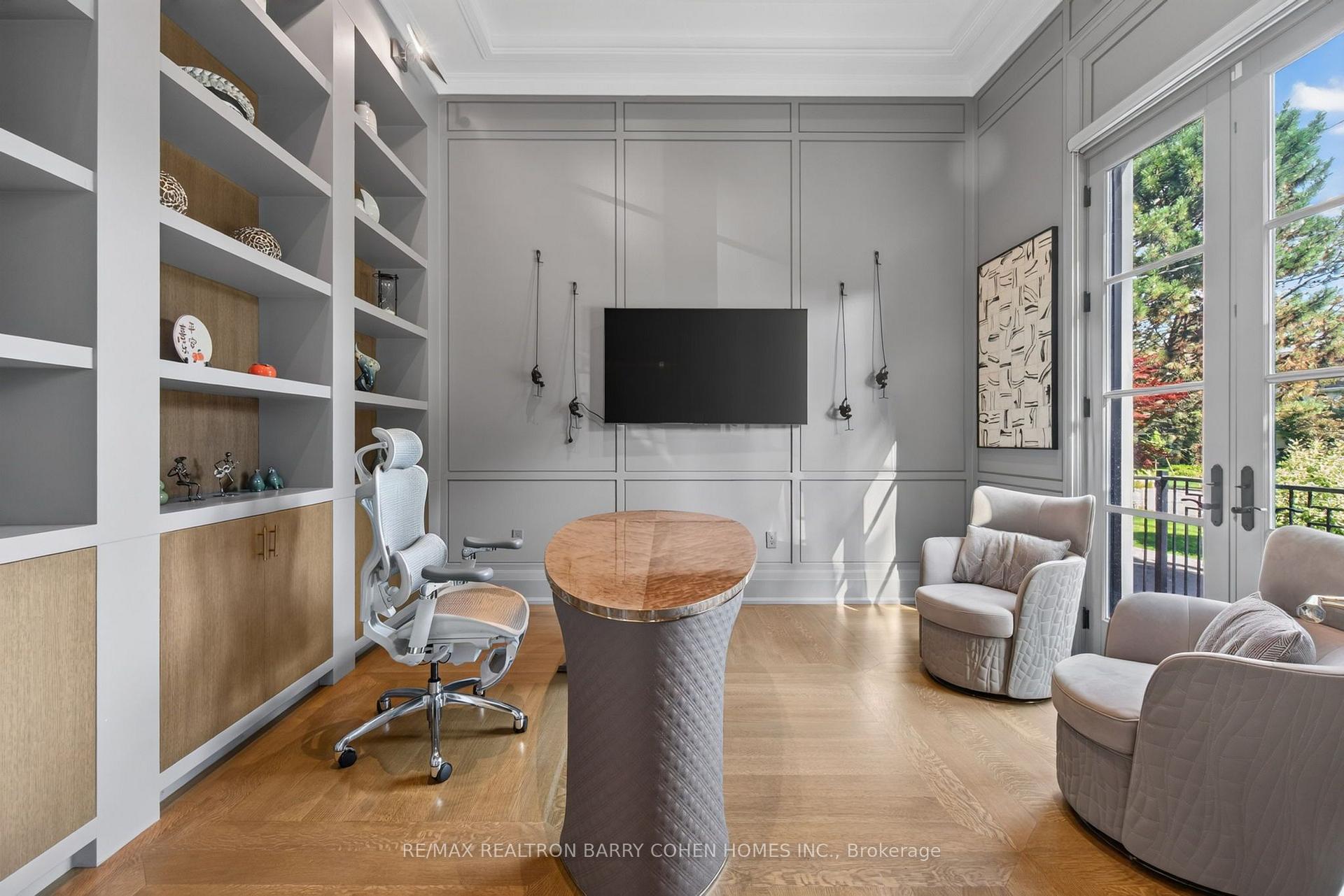 Photo 5 of 154 Yonge Boulevard, Toronto, Bedford Park-Nortown — HOMEH