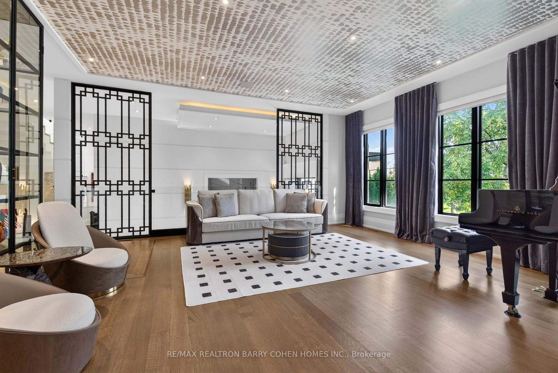 Photo 10 of 154 Yonge Boulevard, Toronto, Bedford Park-Nortown — HOMEH