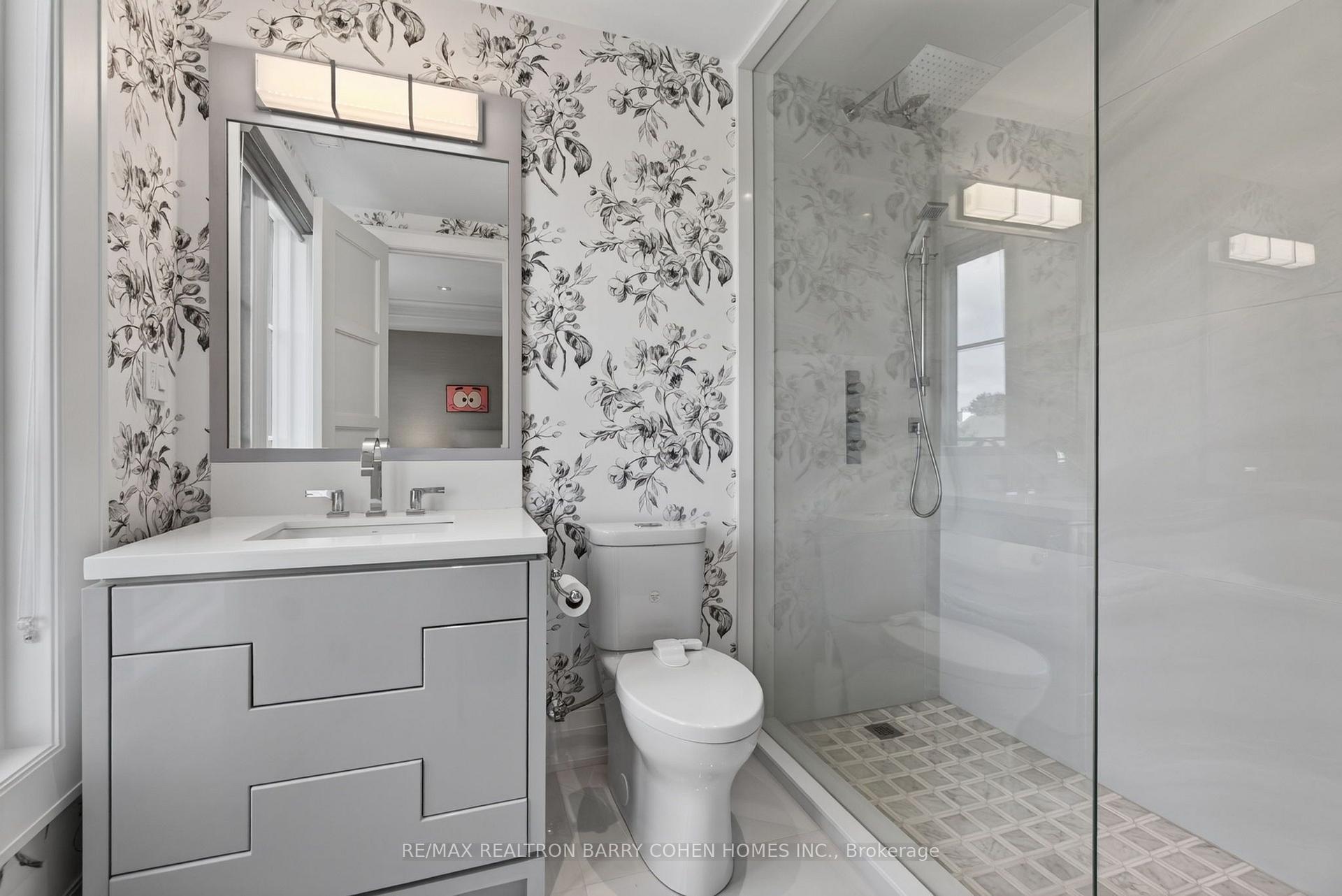 Photo 36 of 154 Yonge Boulevard, Toronto, Bedford Park-Nortown — HOMEH