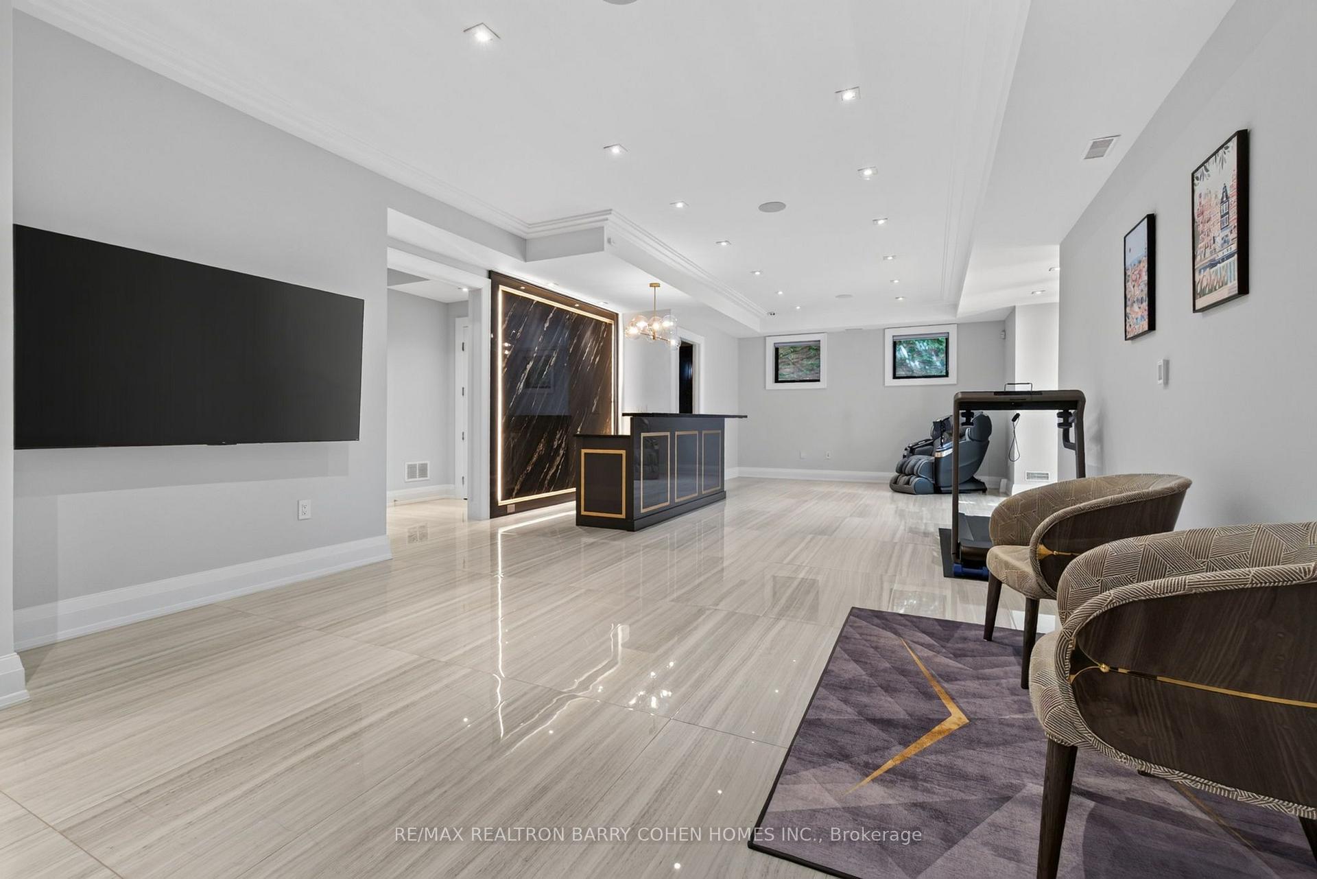 Photo 45 of 154 Yonge Boulevard, Toronto, Bedford Park-Nortown — HOMEH