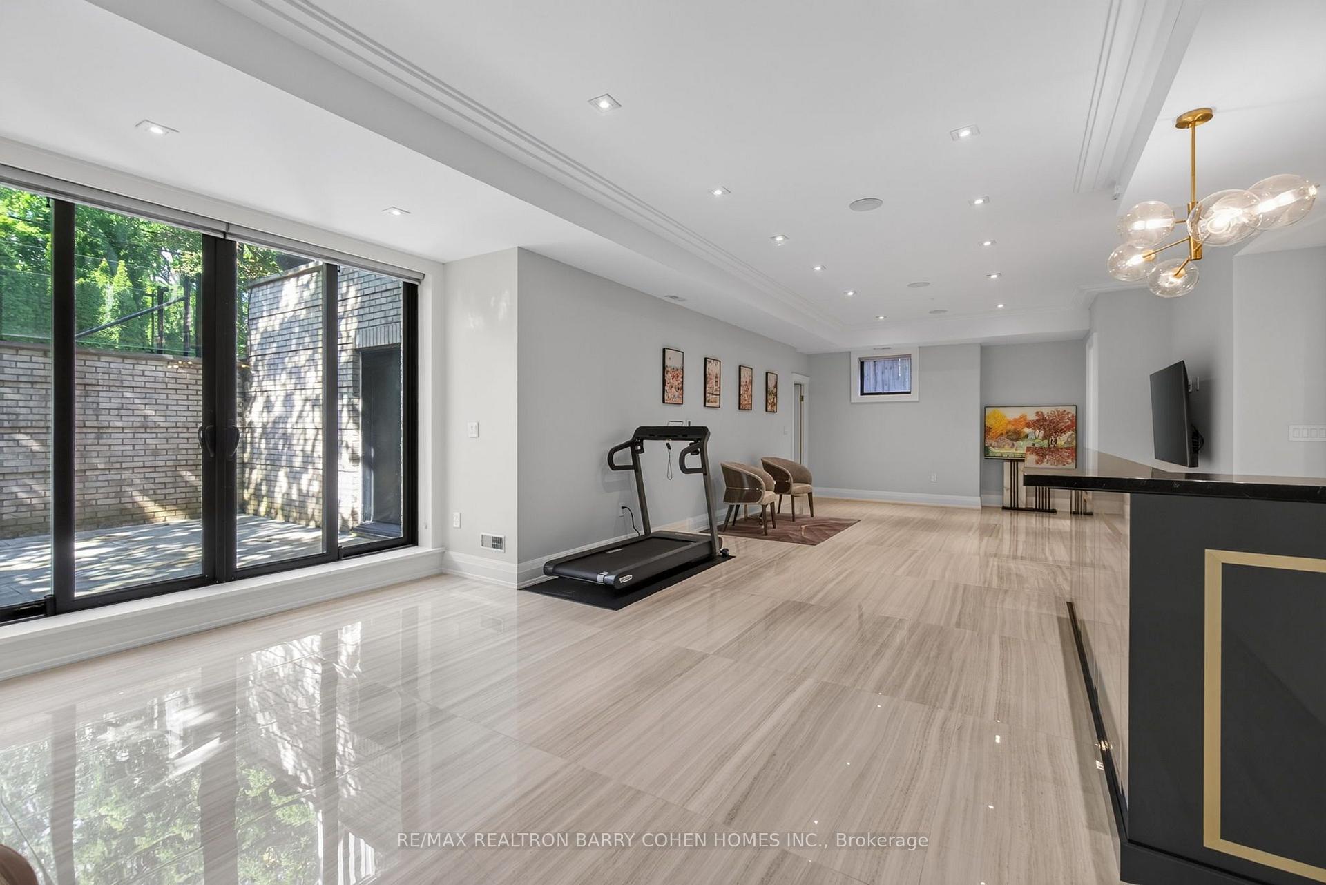 Photo 48 of 154 Yonge Boulevard, Toronto, Bedford Park-Nortown — HOMEH