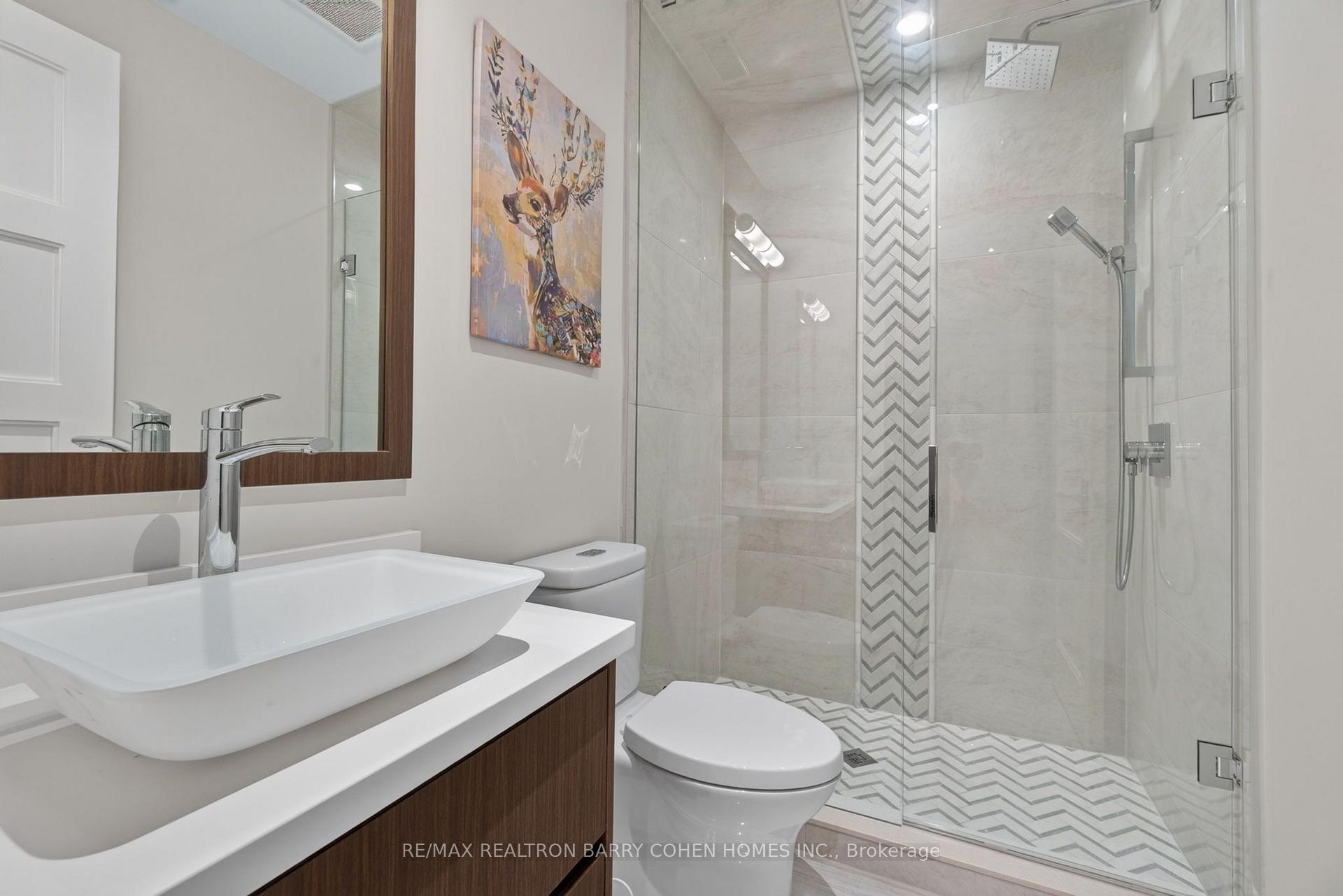 Photo 47 of 154 Yonge Boulevard, Toronto, Bedford Park-Nortown — HOMEH
