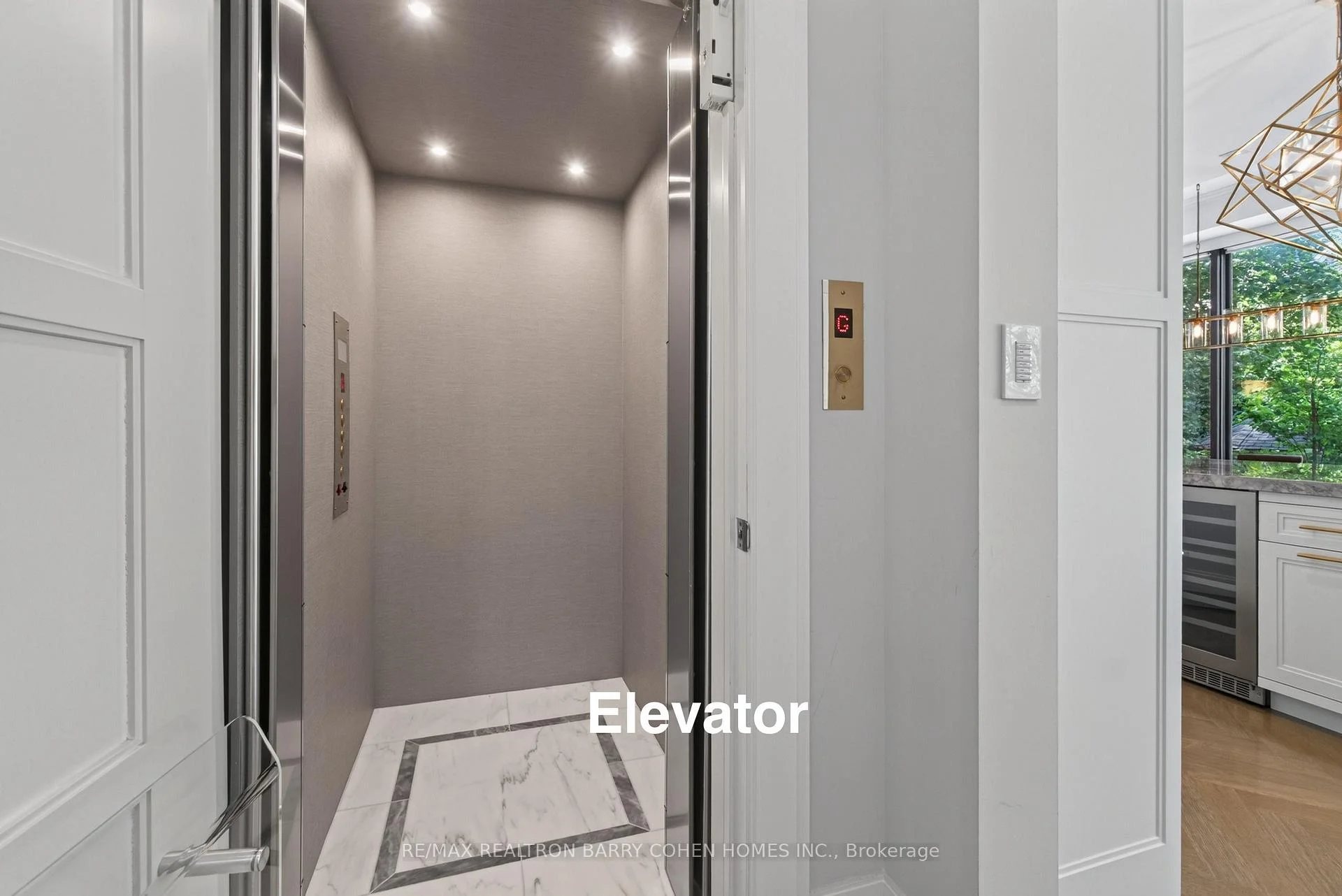 Photo 19 of 154 Yonge Boulevard, Toronto, Bedford Park-Nortown — HOMEH