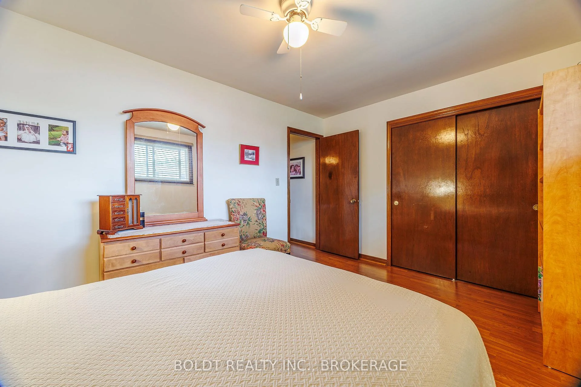 Photo 32 of 20 Stuart Avenue, St. Catharines, Downtown — HOMEH