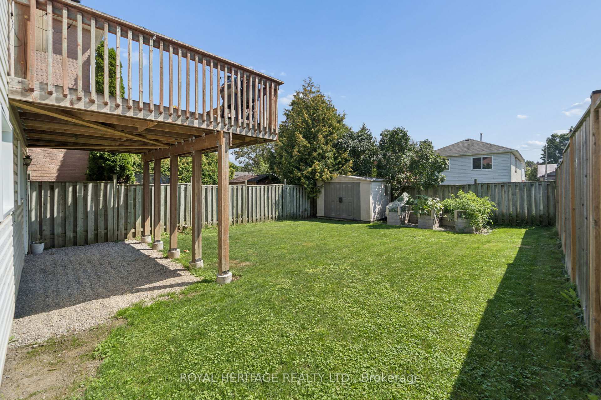 Photo 22 of 28 Glanville Crescent, Clarington, Bowmanville — HOMEH