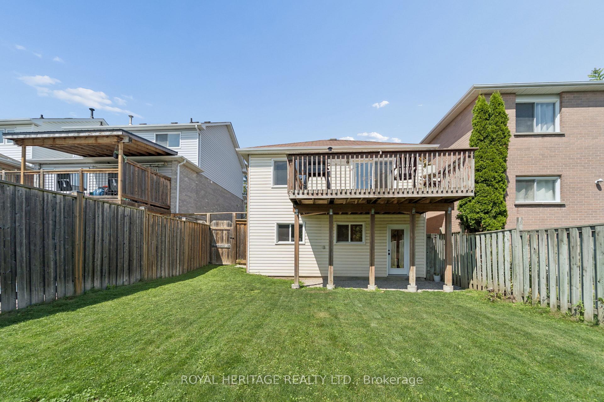 Photo 23 of 28 Glanville Crescent, Clarington, Bowmanville — HOMEH