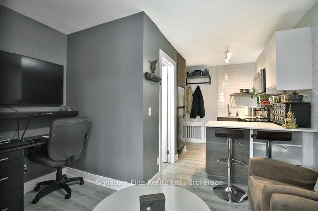 Photo 9 of Unit 303, 112 Alder Crescent, Etobicoke, Long Branch — HOMEH