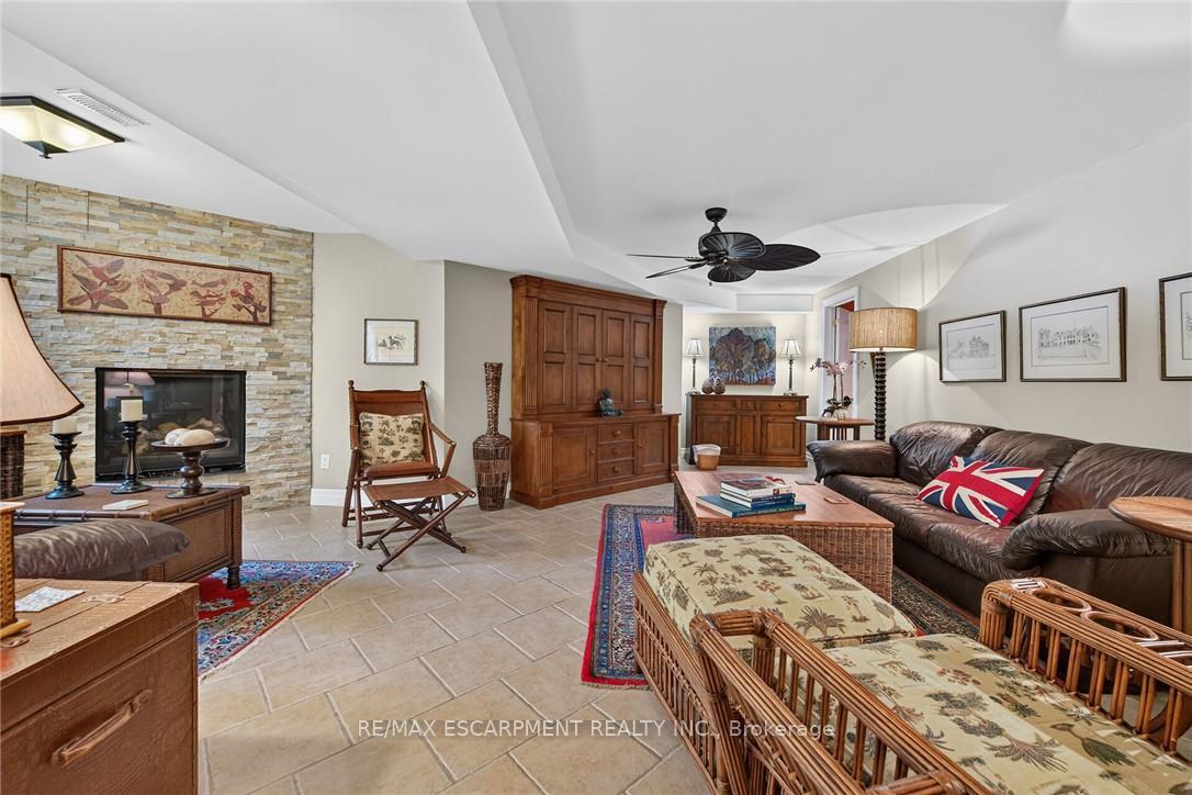 Photo 32 of 3 Forest Glen Court, Norfolk, Townsend — HOMEH