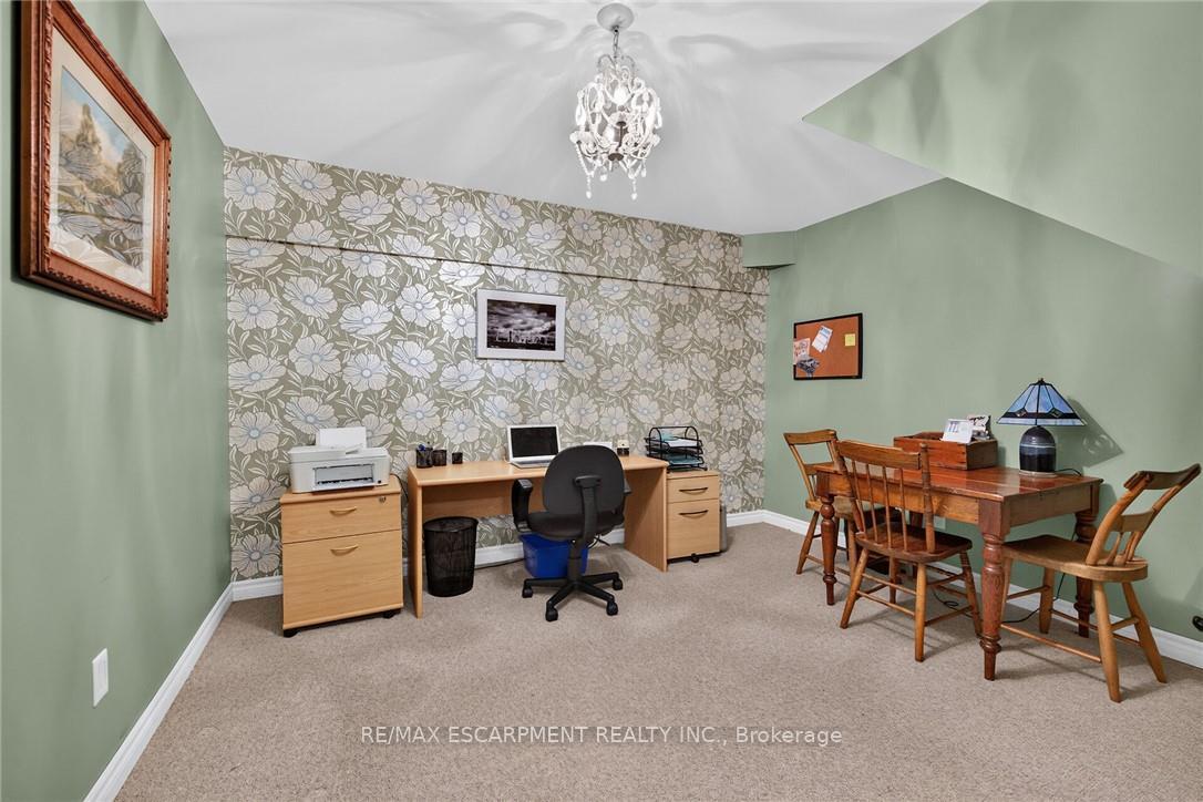 Photo 37 of 3 Forest Glen Court, Norfolk, Townsend — HOMEH