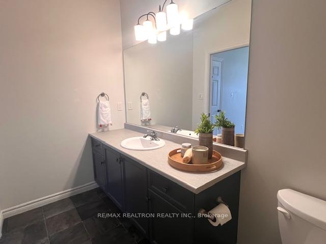 Photo 34 of 54 Ledgerock Court, Quinte West, Sidney Ward — HOMEH